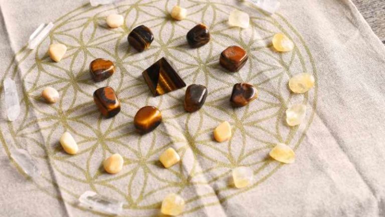 Citrine to attract money - Citrine tigers eye and clear quartz grid