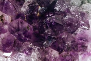 August Birthstone: Peridot Meaning, Properties & Gift Guide