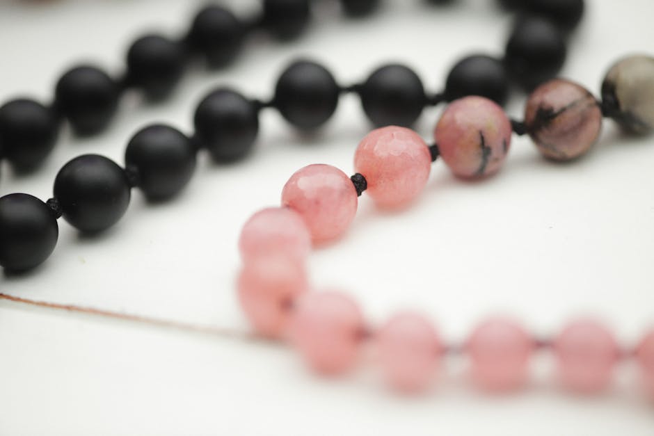 Pink crystal bracelet for love and emotional healing