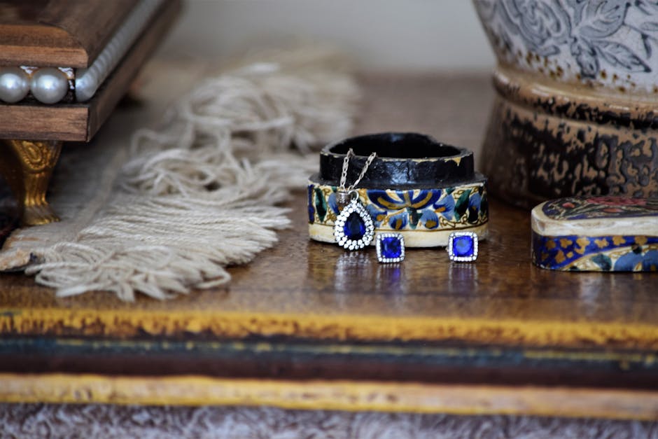 Blue sapphire gemstone - the primary Virgo birthstone